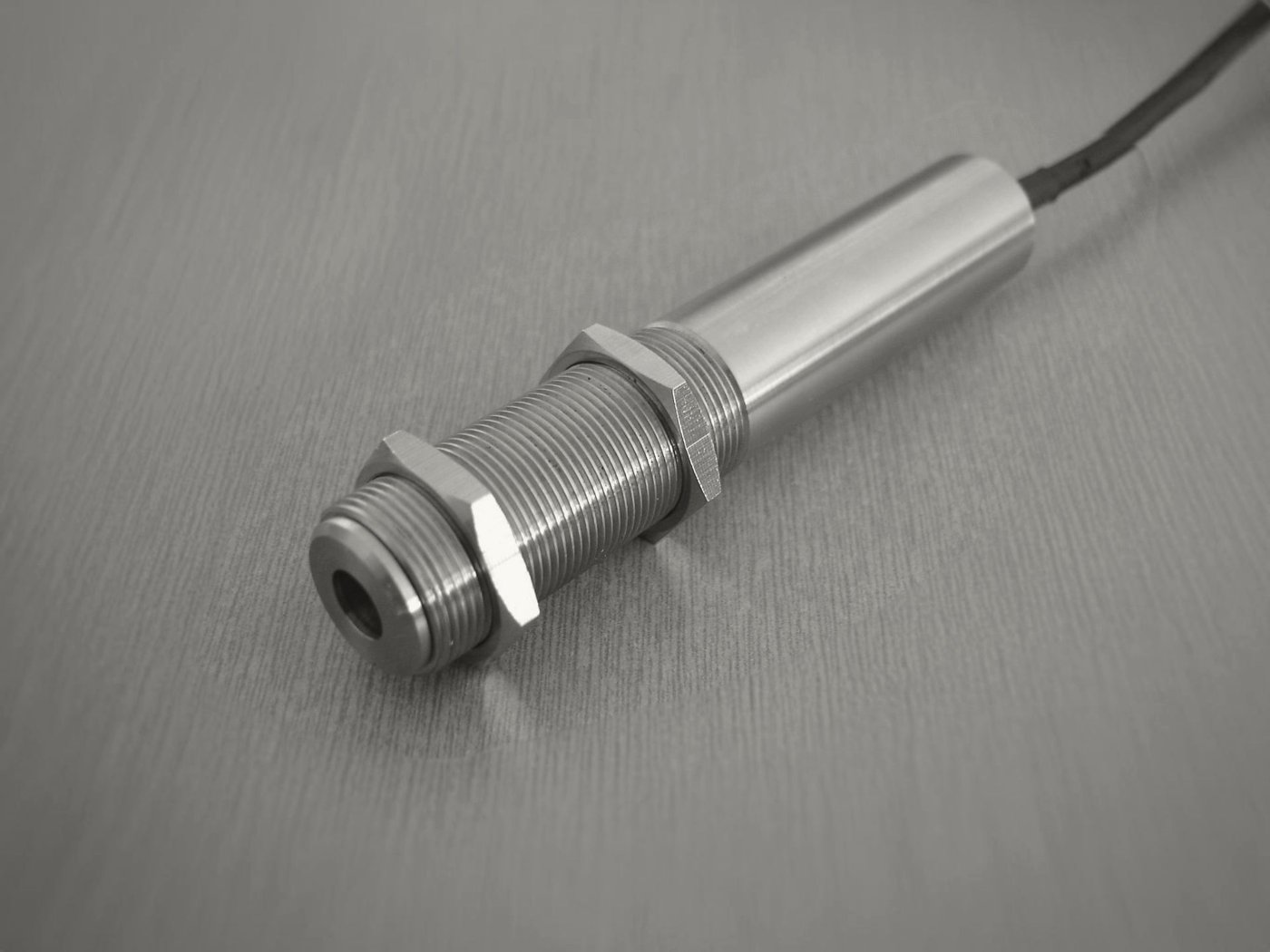 Spexigma HC Compact Series infrared temperature sensor